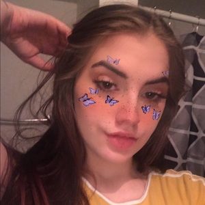 Meet your Posher, Hannah